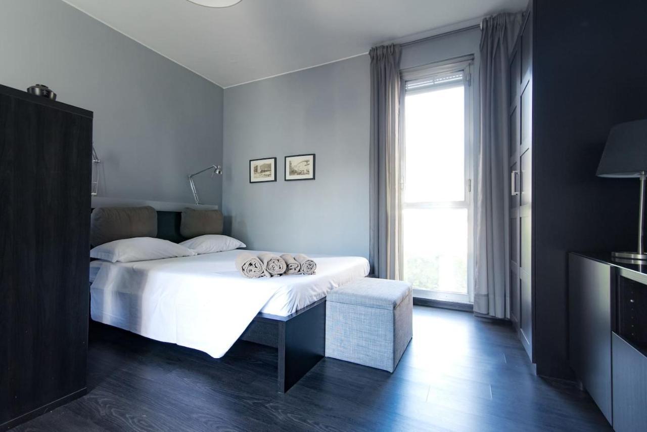 Via Mentana 32 - The House Of Travelers Apartment Como Exterior photo